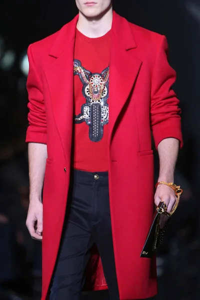 Look 31
